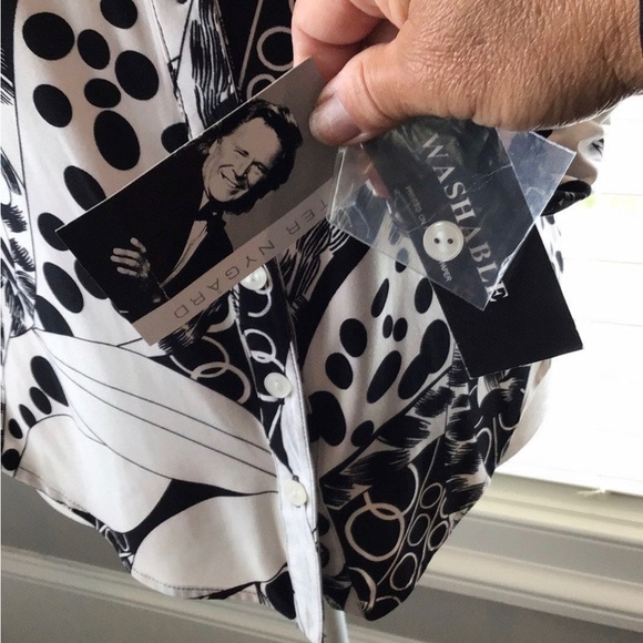 Ladies Peter Nygard button down blouse Small - Picture 7 of 9